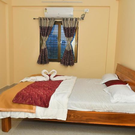Hotel Jay Malhar And Lodging Igatpuri Buitenkant foto